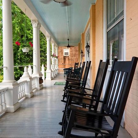 200 South Street Inn Charlottesville Exterior photo