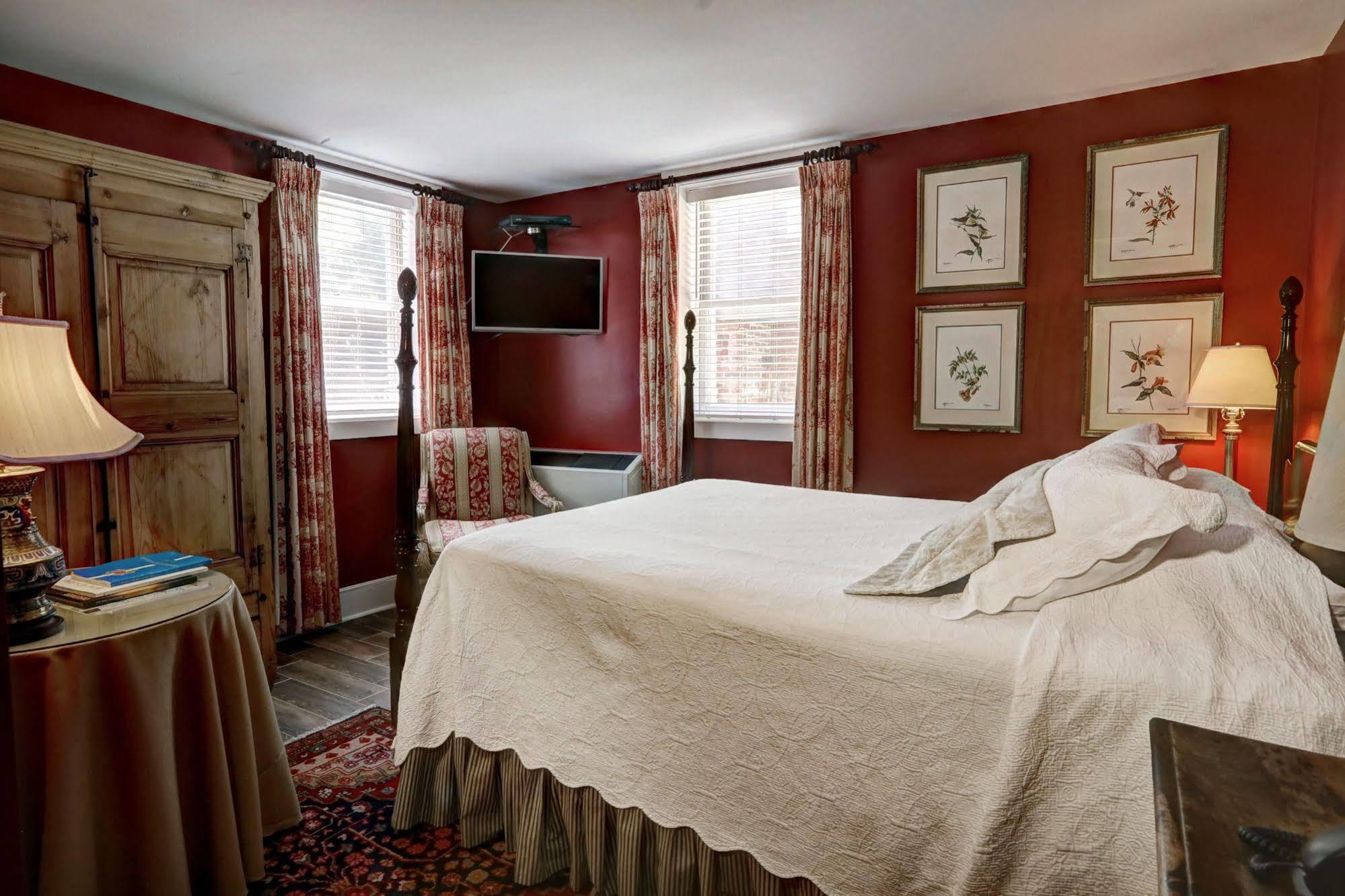 200 South Street Inn Charlottesville Exterior photo